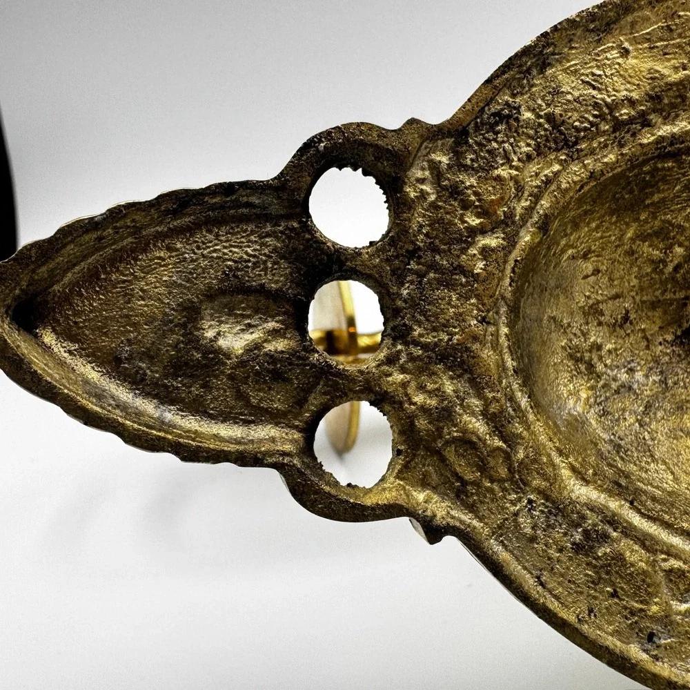 Vintage Solid Brass Wall Sconce Candle Holder‎ Ornate Scrolled Oval Backplate